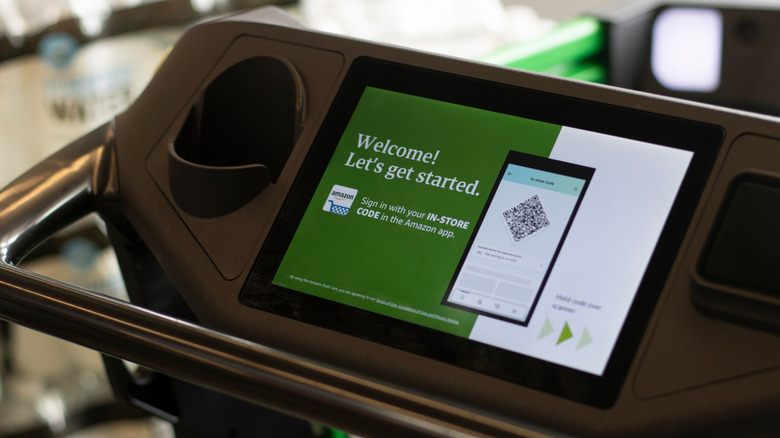 The screen on a Dash Cart
