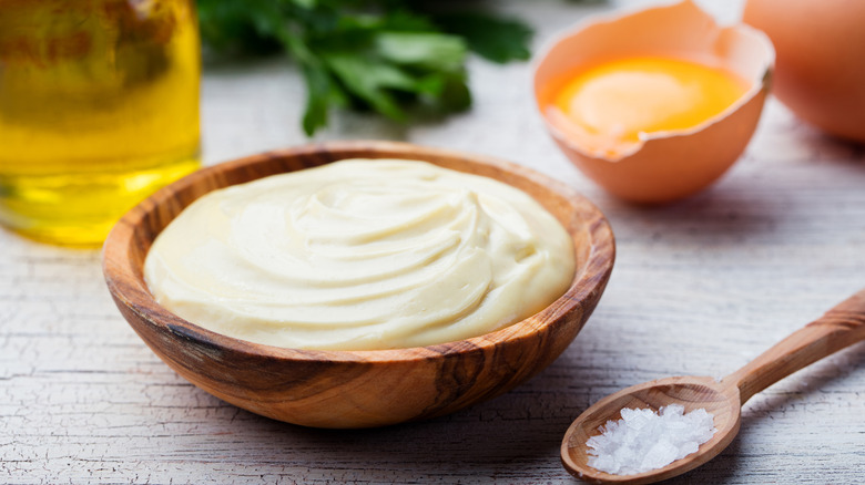 Mayonnaise, egg, oil bottle, MSG