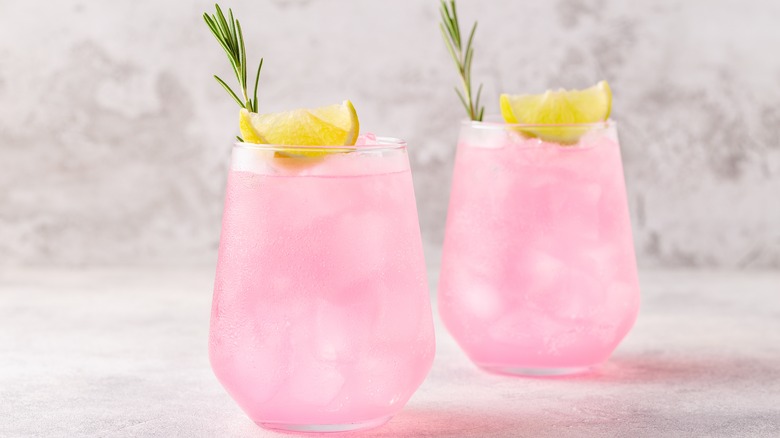 glasses of pink lemonade