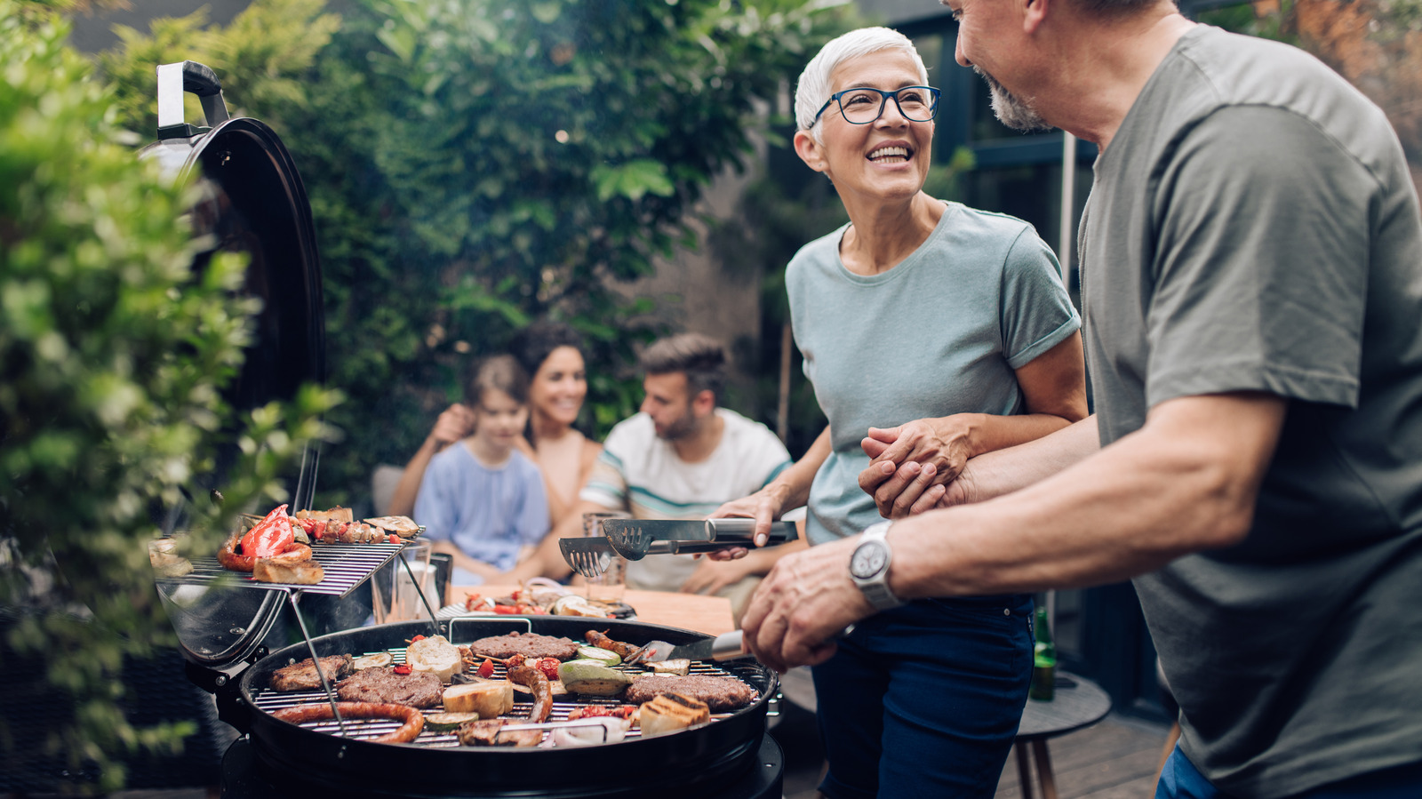 What Is The Difference Between Barbecuing And Grilling?