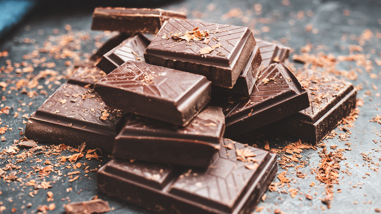 Chunks of chocolate and chocolate shavings