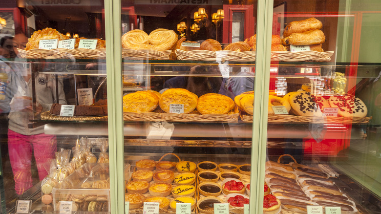 Pastries in the window of a pastry shop in Paris.