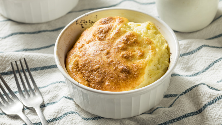 Egg soufflé