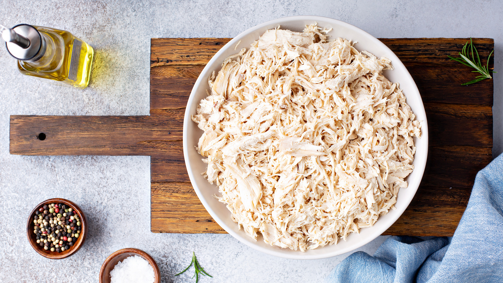 What To Do With Canned Chicken So It Tastes Great On Its Own