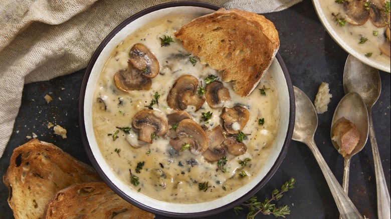 Creamy mushroom soup with bread
