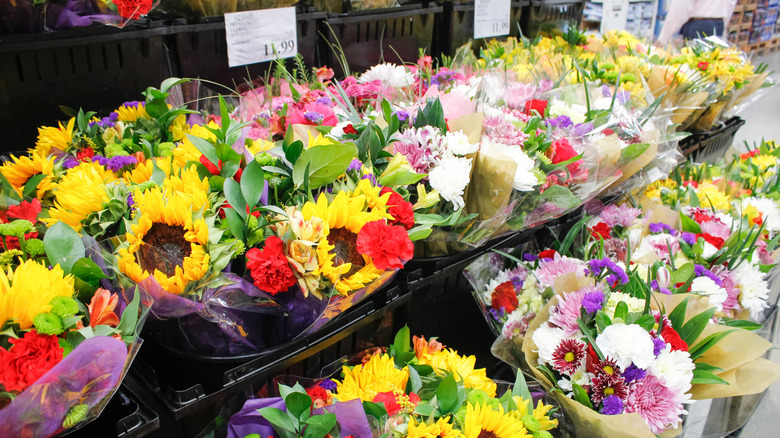 Costco bouquets in the store
