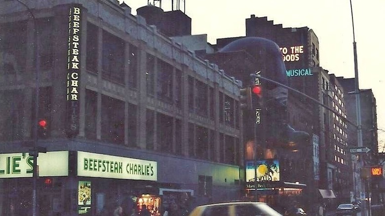 Beefsteak Charlie's exterior New York