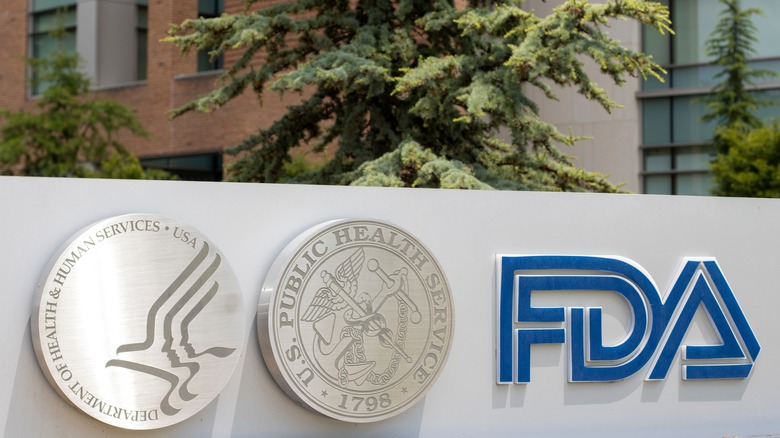 Exterior sign FDA office