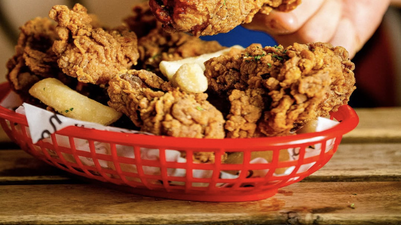 A basket of wings from Chimmelier