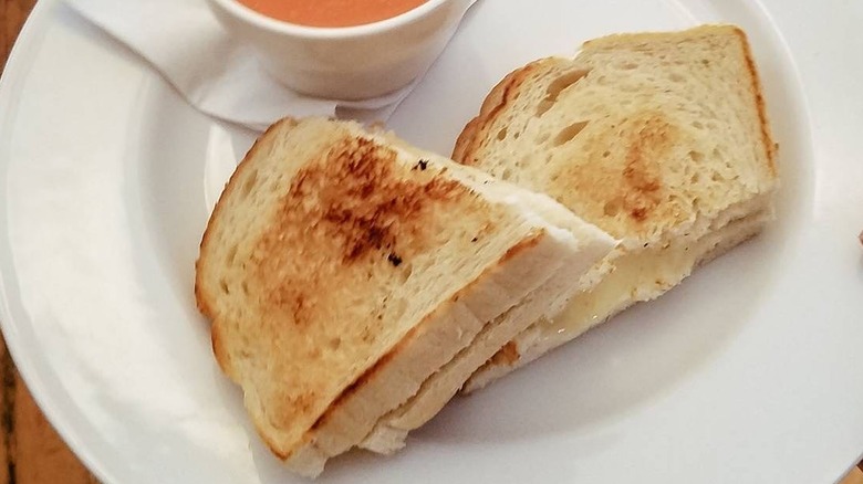 Grilled Cheese Sandwich