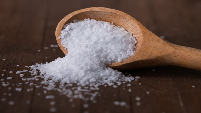 Tablespoon of kosher salt