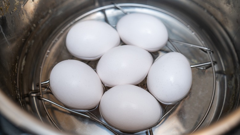 Eggs in a slow cooker