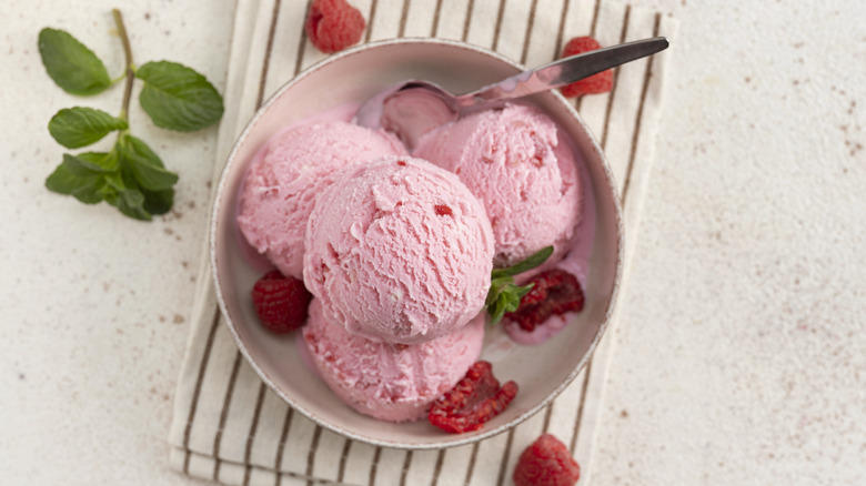 Bowl of raspberry ice cream