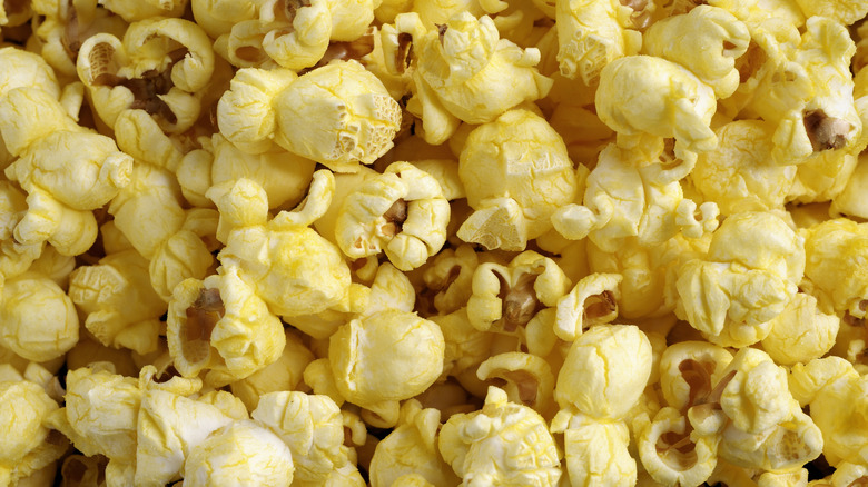 buttery popcorn