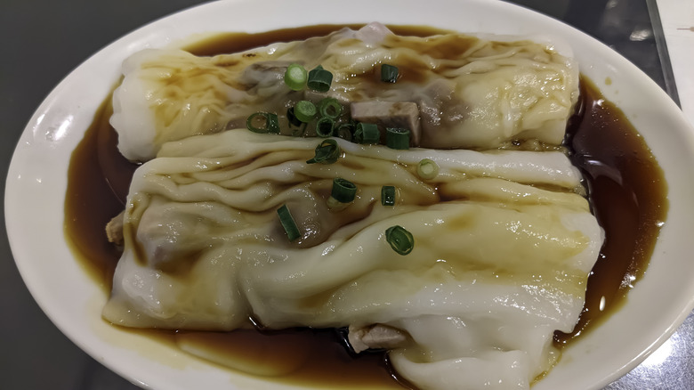 Plated cheung fun or rice noodle rolls