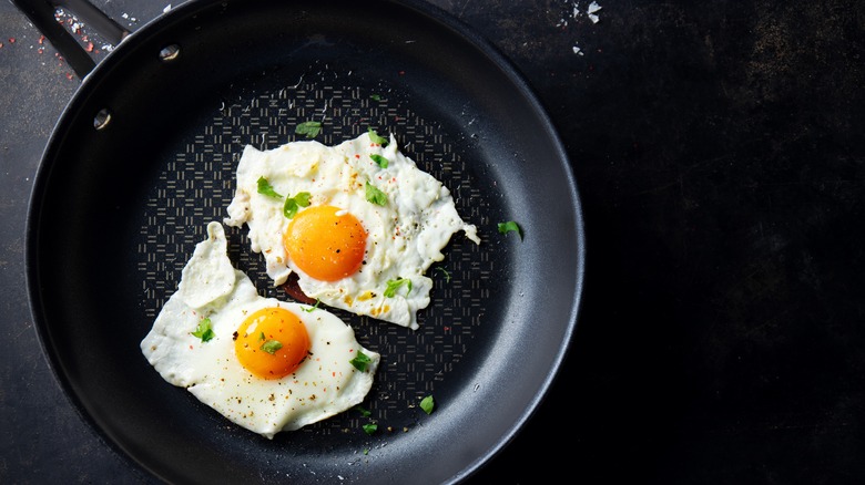 fried eggs in non stick pan