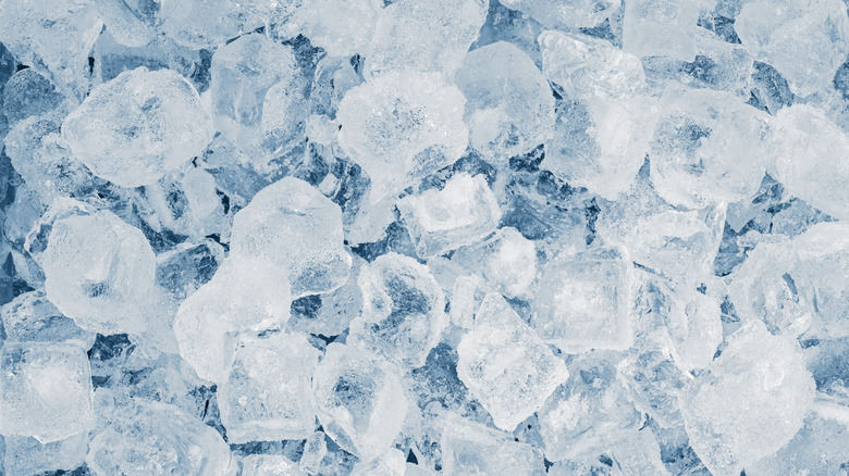 A pile of ice cubes