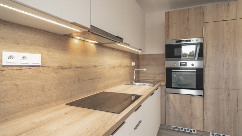 Why You Might Want To Rethink Using Shelf Risers On Your Countertops