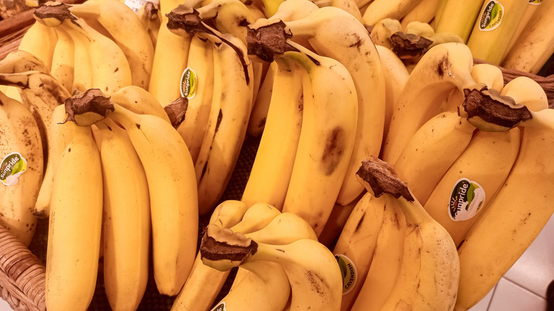 bananas with produce stickers