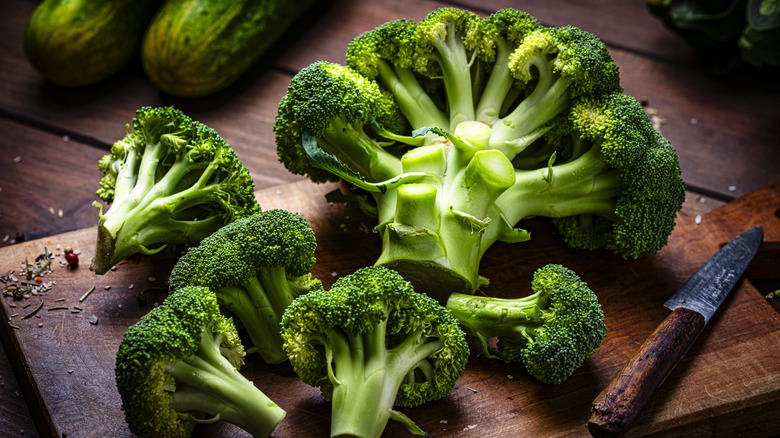 Broccoli on a cutting board