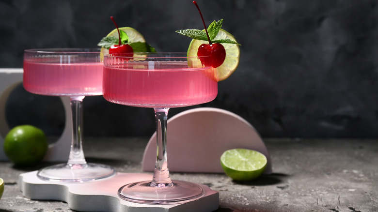 Cosmopolitan vodka cocktails