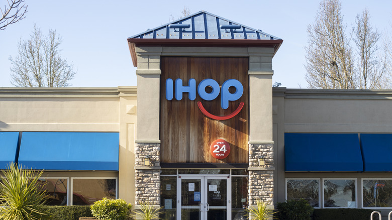 The exterior of an IHOP restaurant