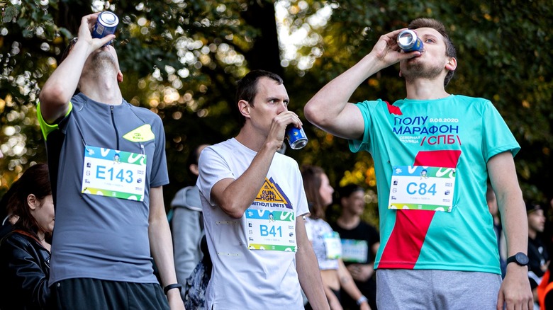 runners at a beer mile event in moscow
