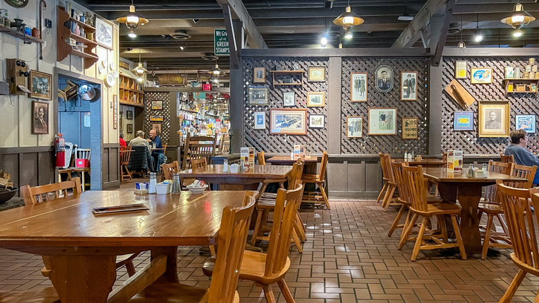 Interior of a Cracker Barrel restaurant.