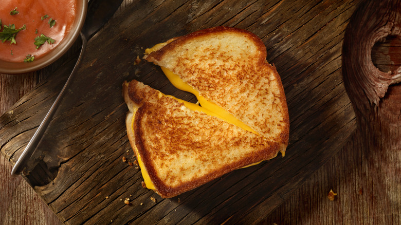 Sliced grilled cheese sandwich