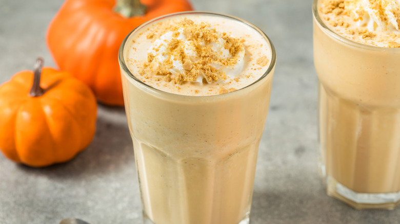 pumpkin spice milkshake