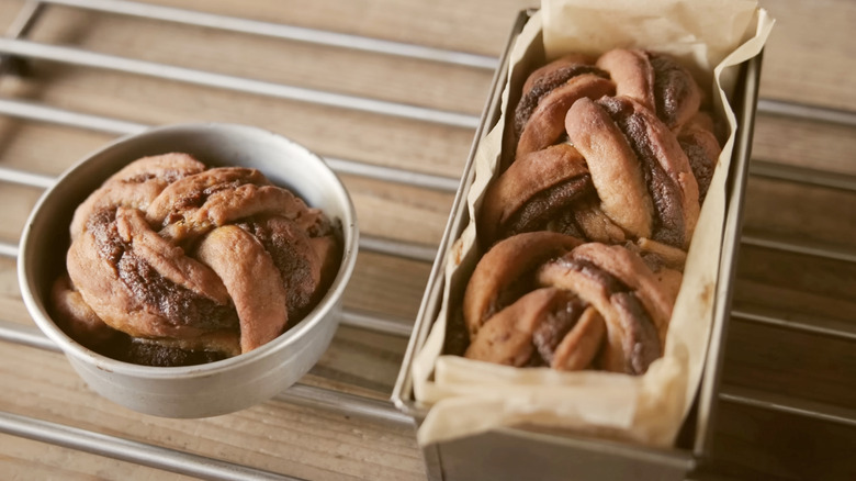Cooling rack with baked goods on top