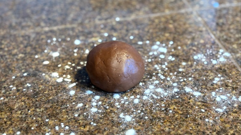 smooth ball of dough for tapioca pearls
