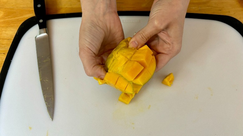 Mango chunks coming off skin