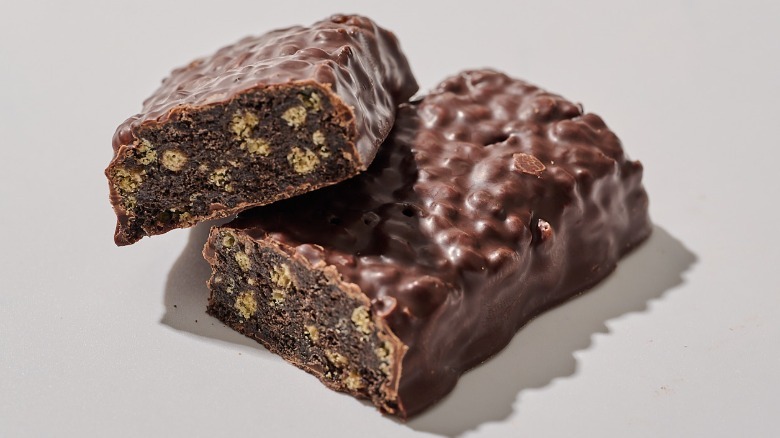 protein bar split in half on a table