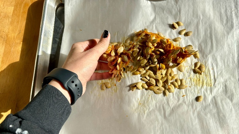 Dry pumpkin seeds