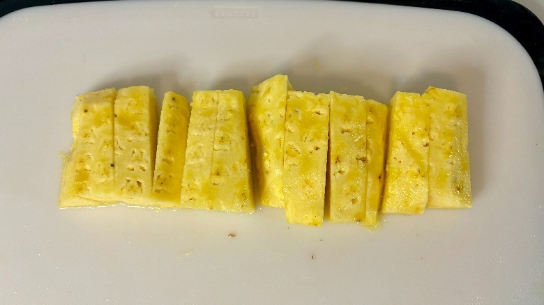 Pineapple sticks